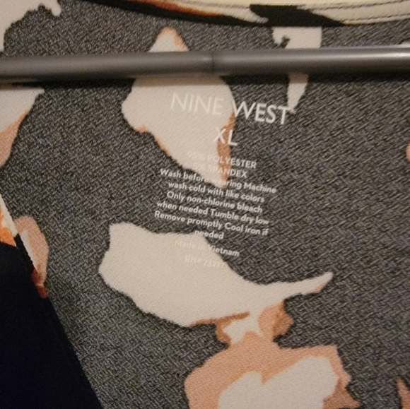 Nine West VNeck Black Dress Size XL - Picture 5 of 7